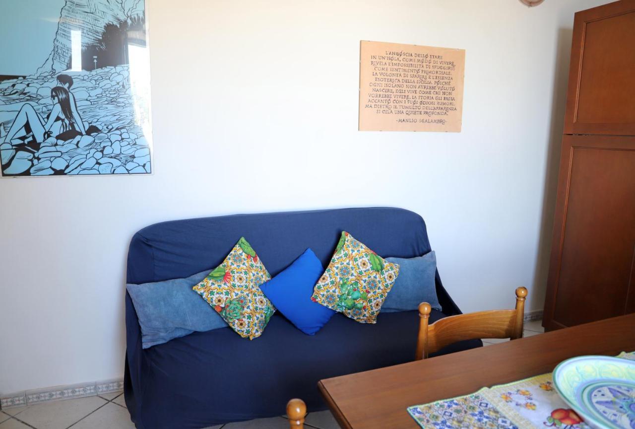 Casa Vacanze Lorenzo Villa Malfa  Eksteriør billede