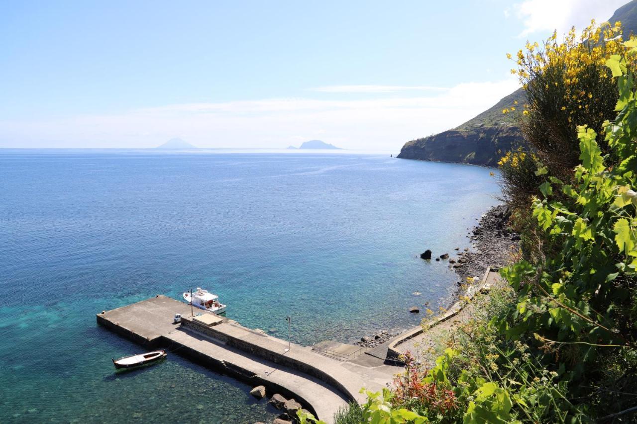 Casa Vacanze Lorenzo Villa Malfa  Eksteriør billede